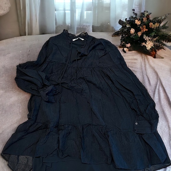 Zara Black Dress - Picture 1 of 2